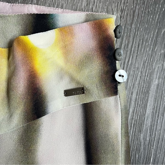 Escada silk wrap skirt size 34 - Picture 4 of 4